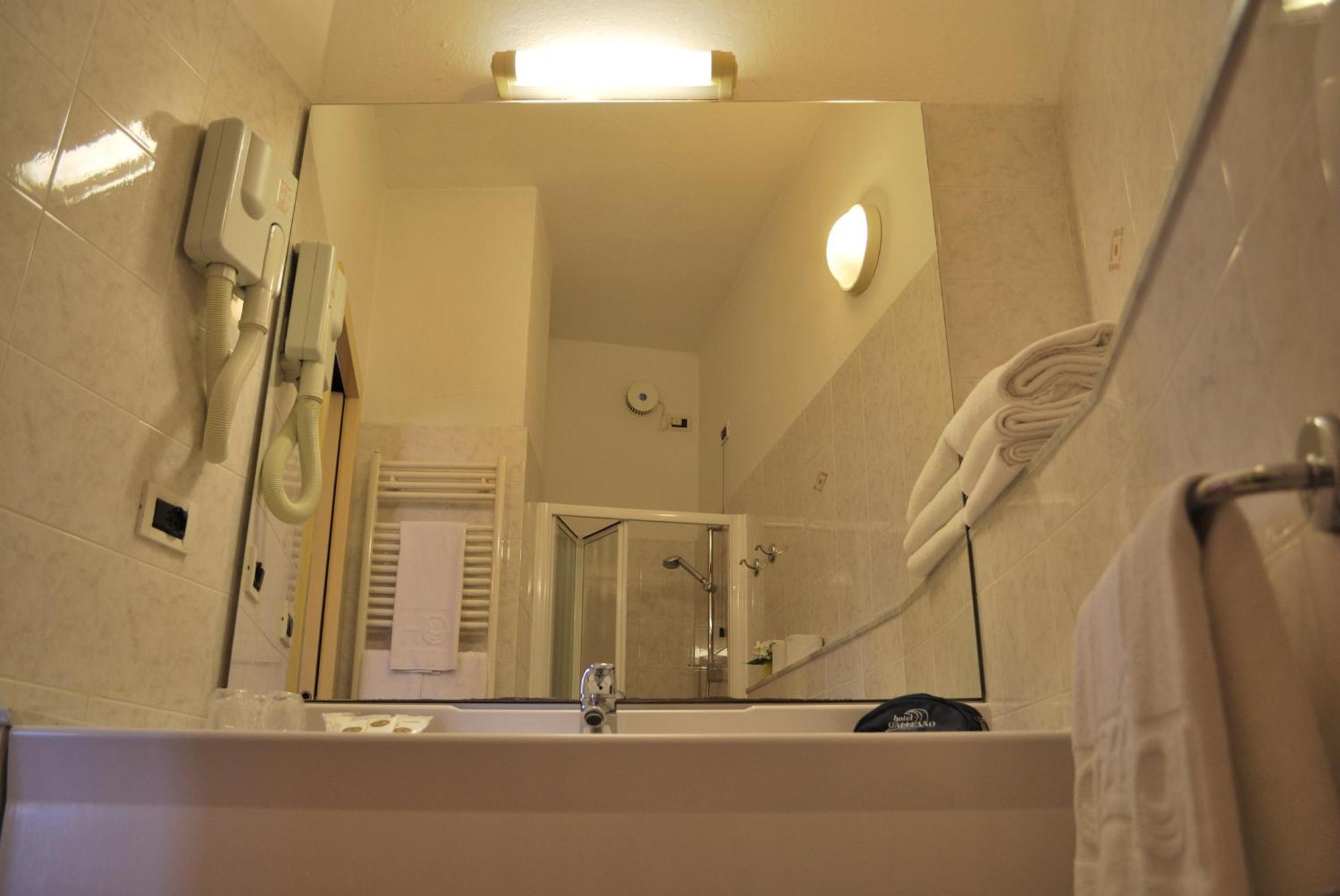 Hotel Galleano Laigueglia Zimmer foto