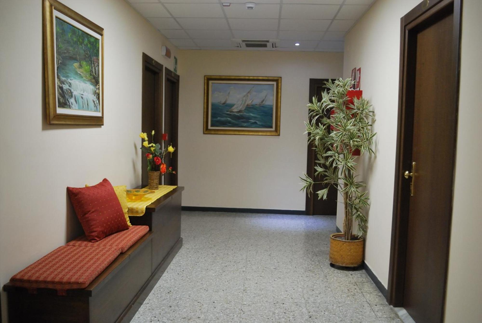 Hotel Galleano Laigueglia Exterior foto